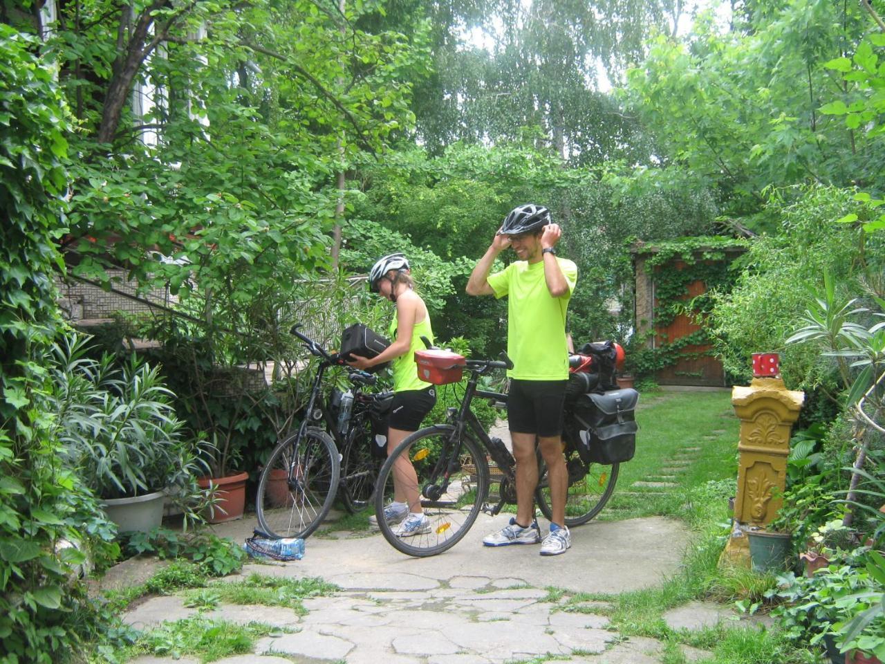 Hotel Base Camp - Urban Guerrilla Negotin Zewnętrze zdjęcie